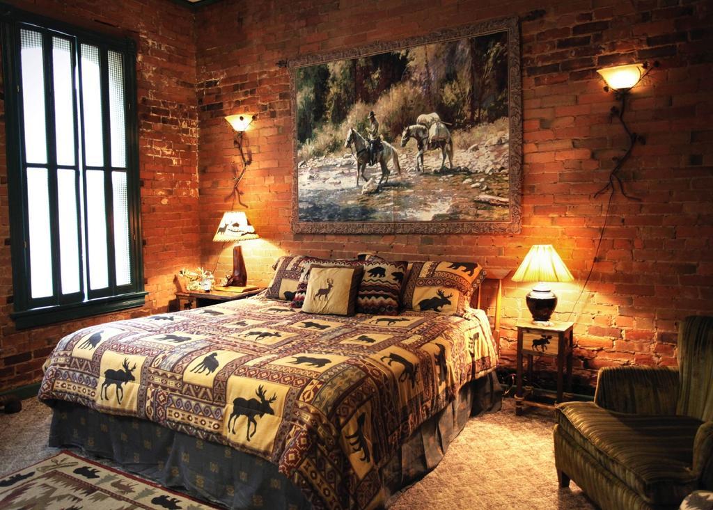 Deadwood Dick'S Hotel Room photo